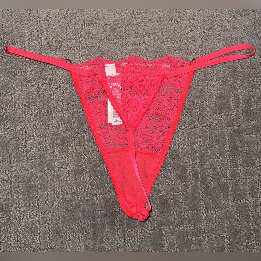 Victoria’s Secret Hottie Pink Dream Angels Lace V-String Panty Thong - Medium - Picture 5 of 5